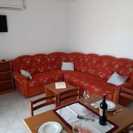 Mihael Apartment
