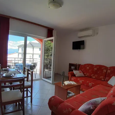 Mihael Apartment Malinska
