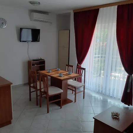 Apartment Mihael *