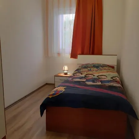 Apartment Mihael *