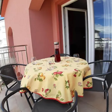 Mihael Apartmán